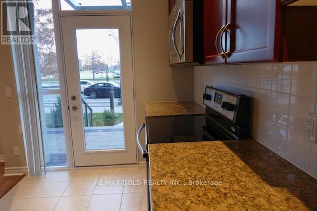 115 - 339 Rathburn Road, Mississauga, Ontario  L5B 0C8 - Photo 4 - W12598598