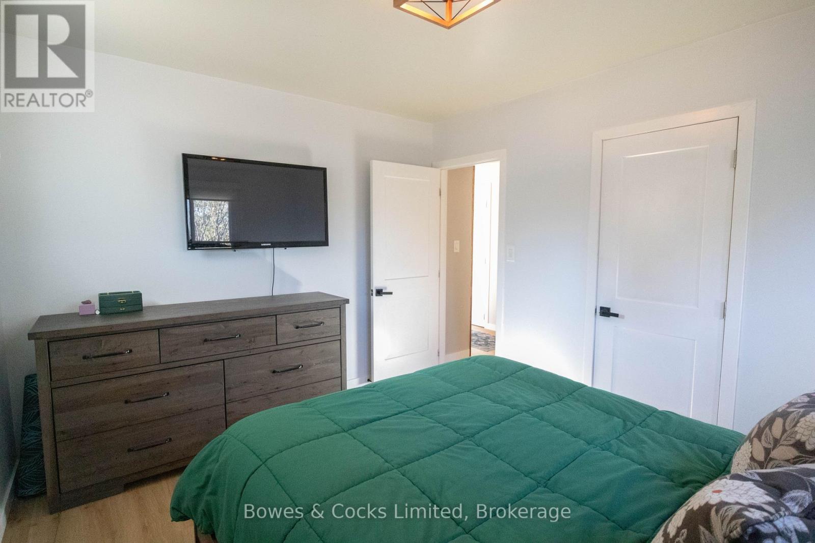 159 South Baptiste Lake Road, Hastings Highlands, Ontario  K0L 1C0 - Photo 21 - X12495392