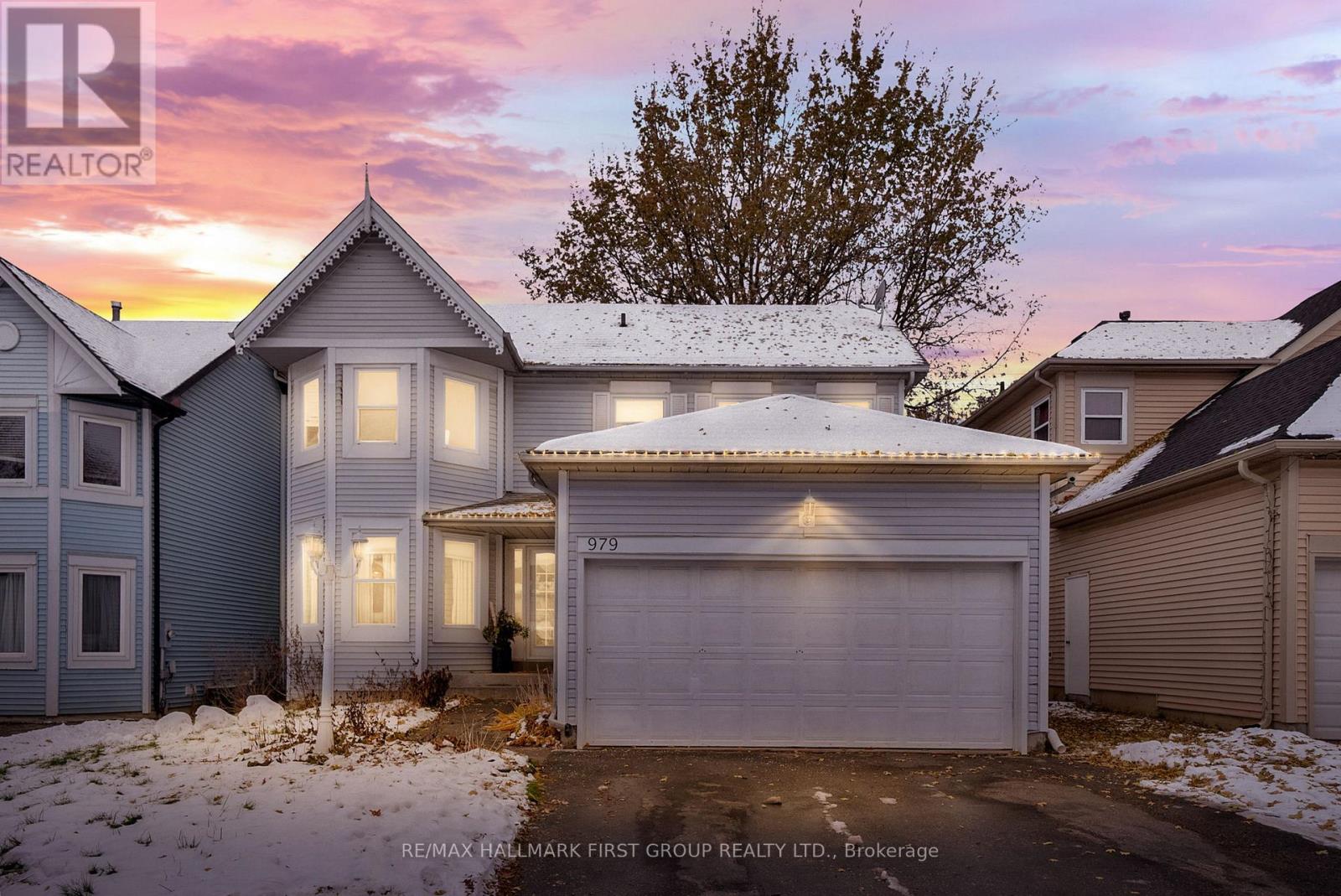 979 RIPLEY CRESCENT, Oshawa, Ontario