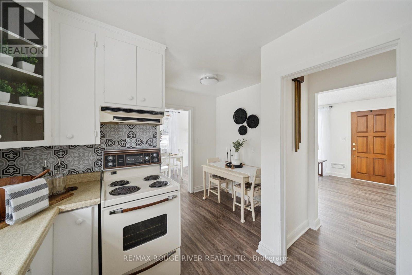 109 Sherwood Avenue, Oshawa, Ontario  L1G 3L7 - Photo 14 - E12600792