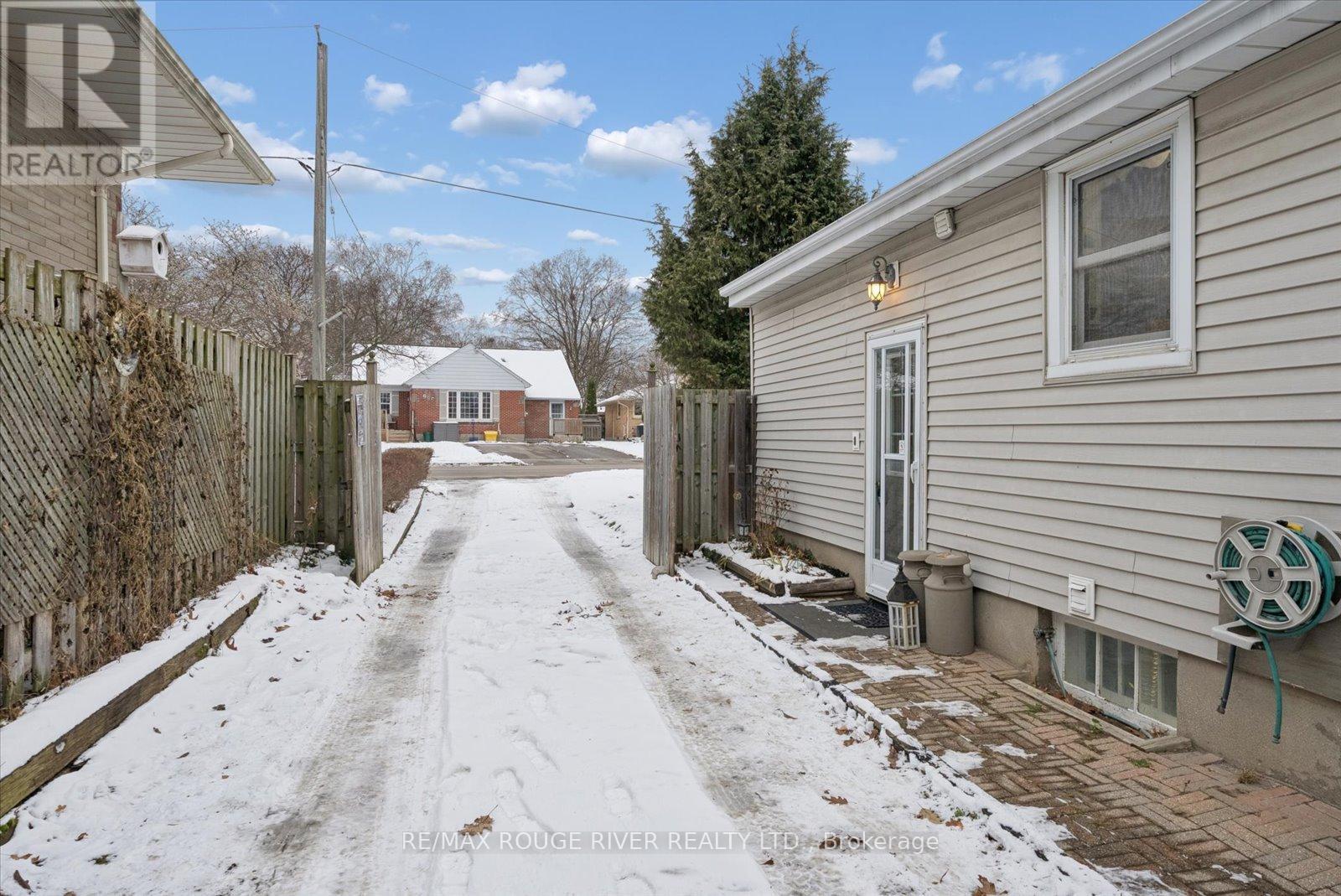 109 Sherwood Avenue, Oshawa, Ontario  L1G 3L7 - Photo 32 - E12600792