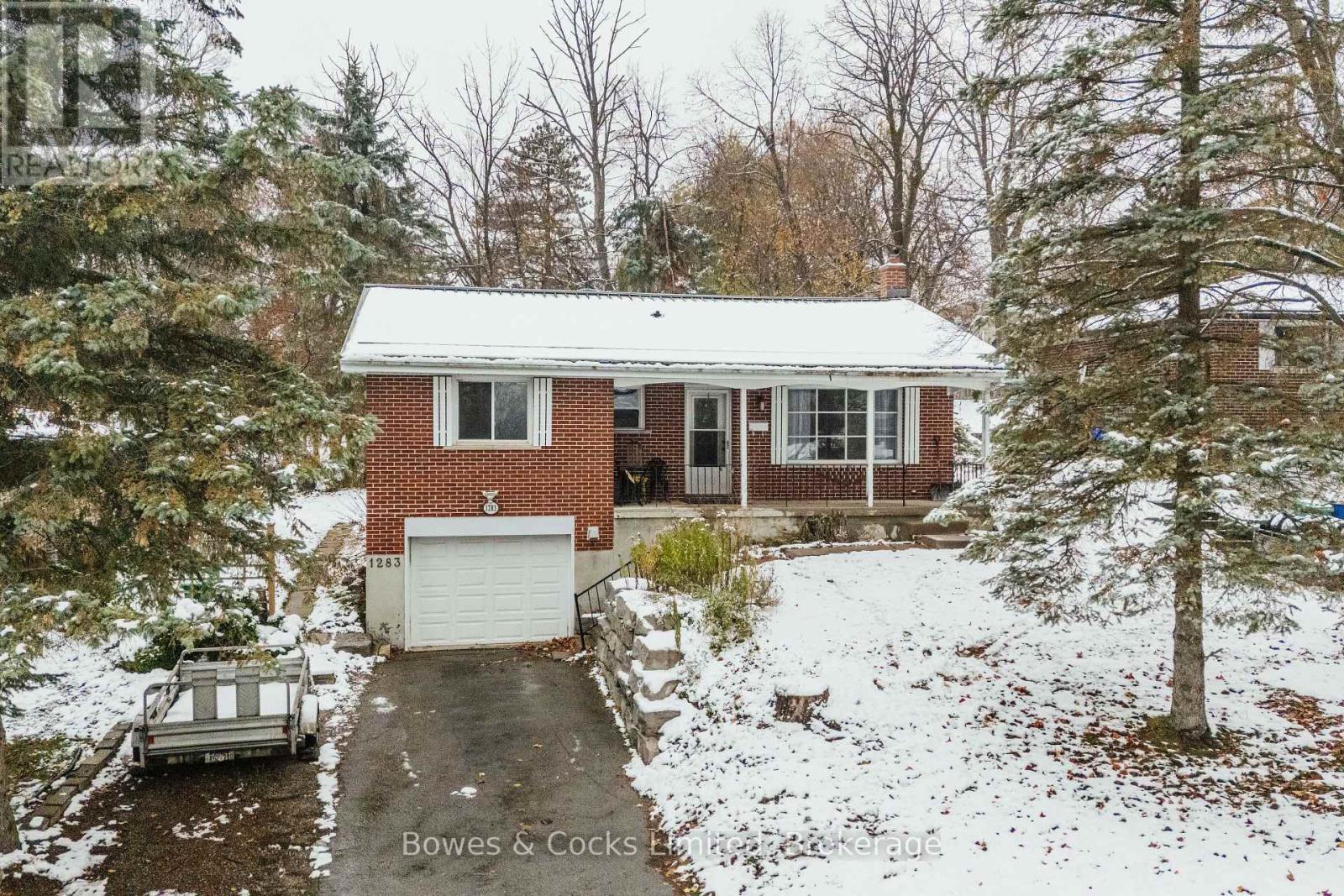 1283 Amundsen Avenue, Peterborough, Ontario  K9H 6T5 - Photo 3 - X12591550