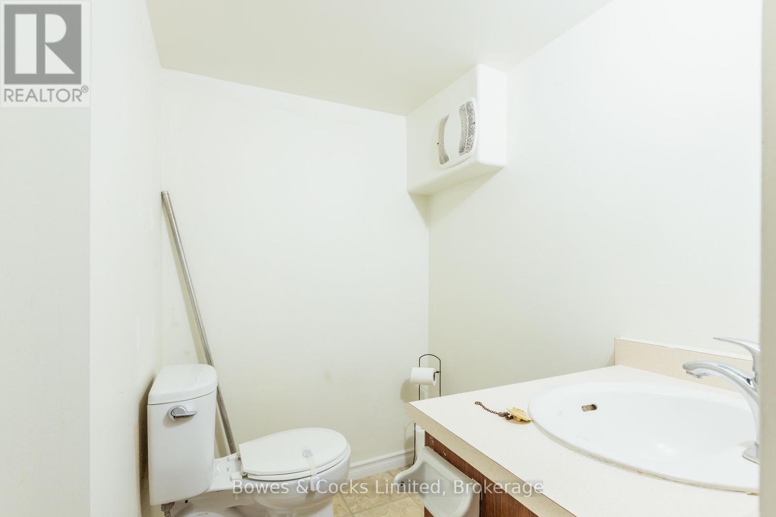 1283 Amundsen Avenue, Peterborough, Ontario  K9H 6T5 - Photo 38 - X12591550