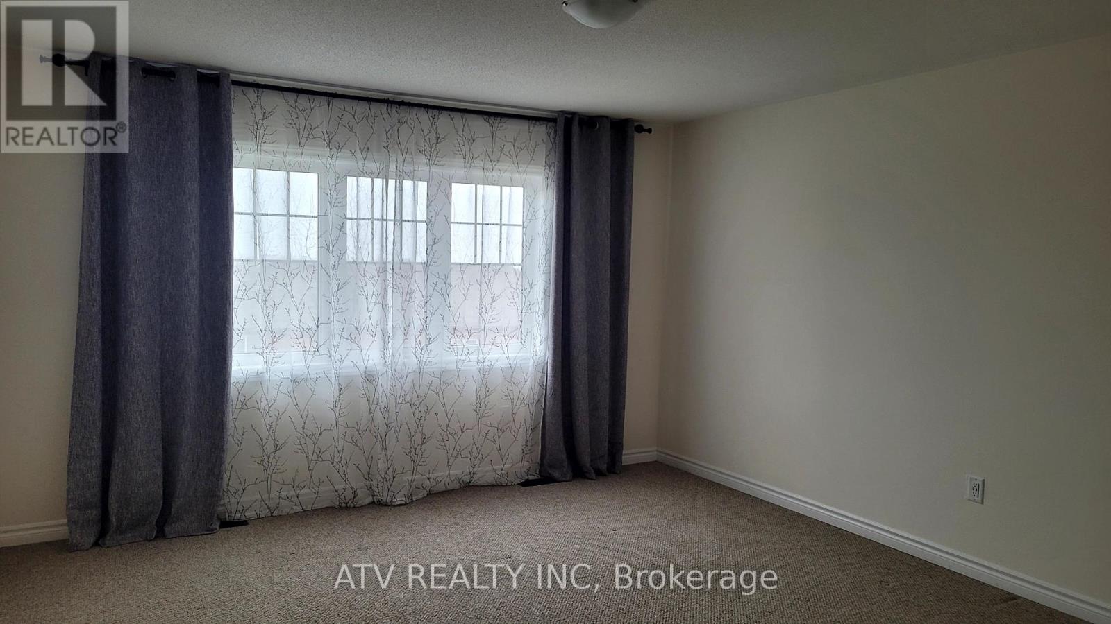 2135 Speare Court, Innisfil, Ontario  L9S 0M9 - Photo 6 - N12600728