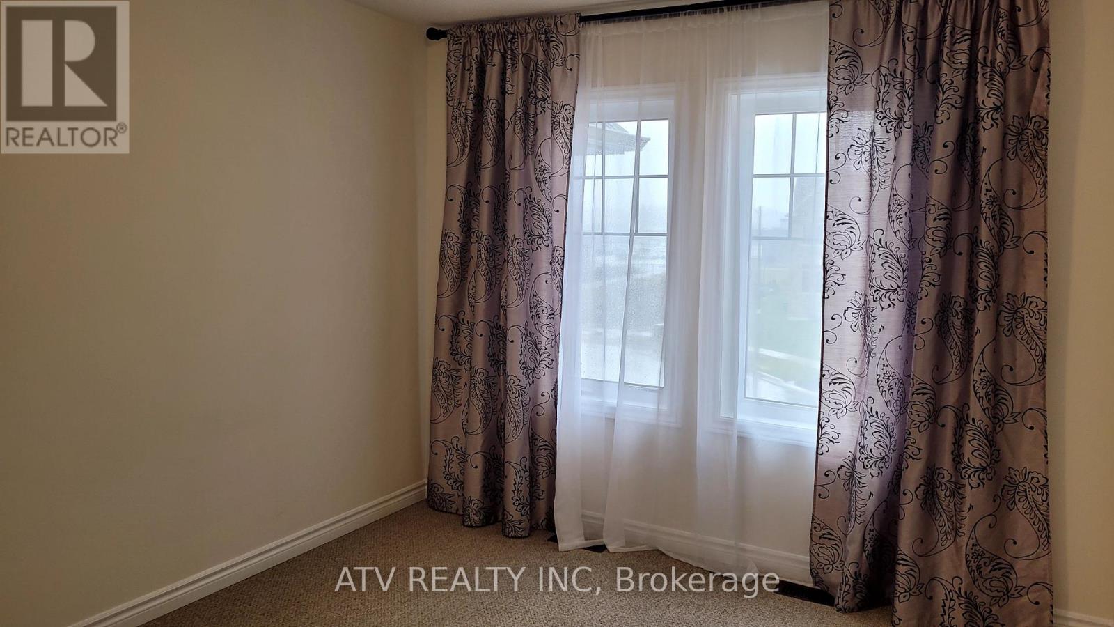 2135 Speare Court, Innisfil, Ontario  L9S 0M9 - Photo 9 - N12600728