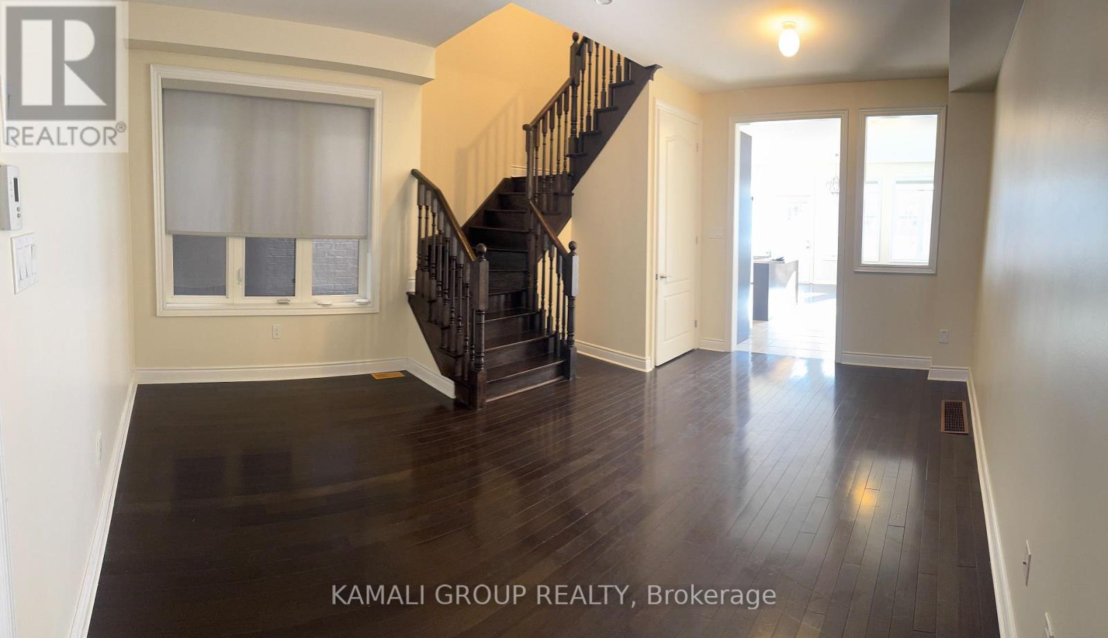 135 Lindbergh Drive, Vaughan, Ontario  L4H 3L7 - Photo 5 - N12600754