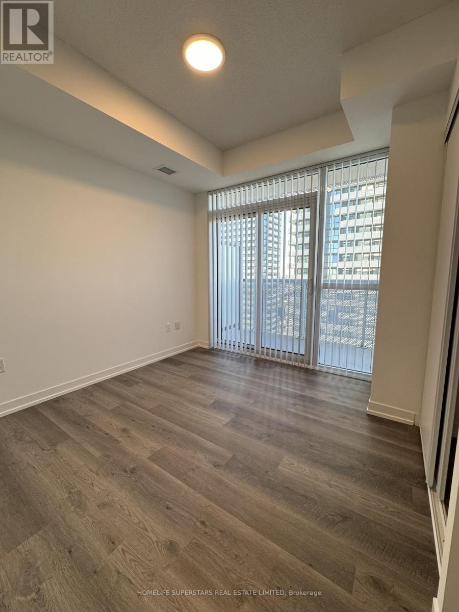 2602 - 8 Interchange Way, Vaughan, Ontario  L4K 5Z7 - Photo 10 - N12600776