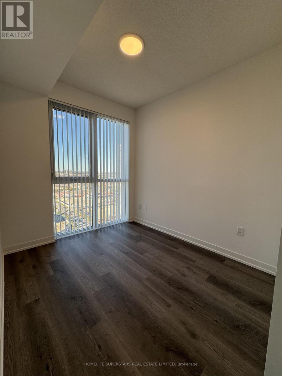 2602 - 8 Interchange Way, Vaughan, Ontario  L4K 5Z7 - Photo 13 - N12600776