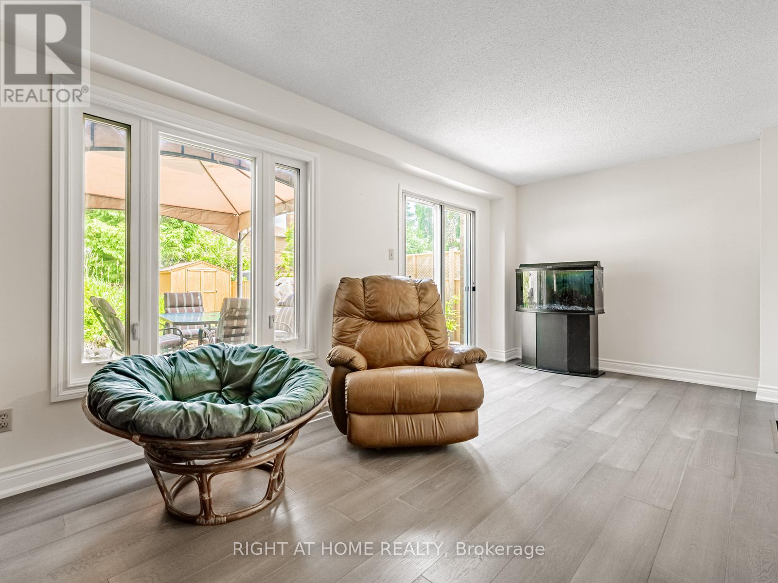 1129 Beechnut Road, Oakville, Ontario  L6J 7P2 - Photo 15 - W12600672