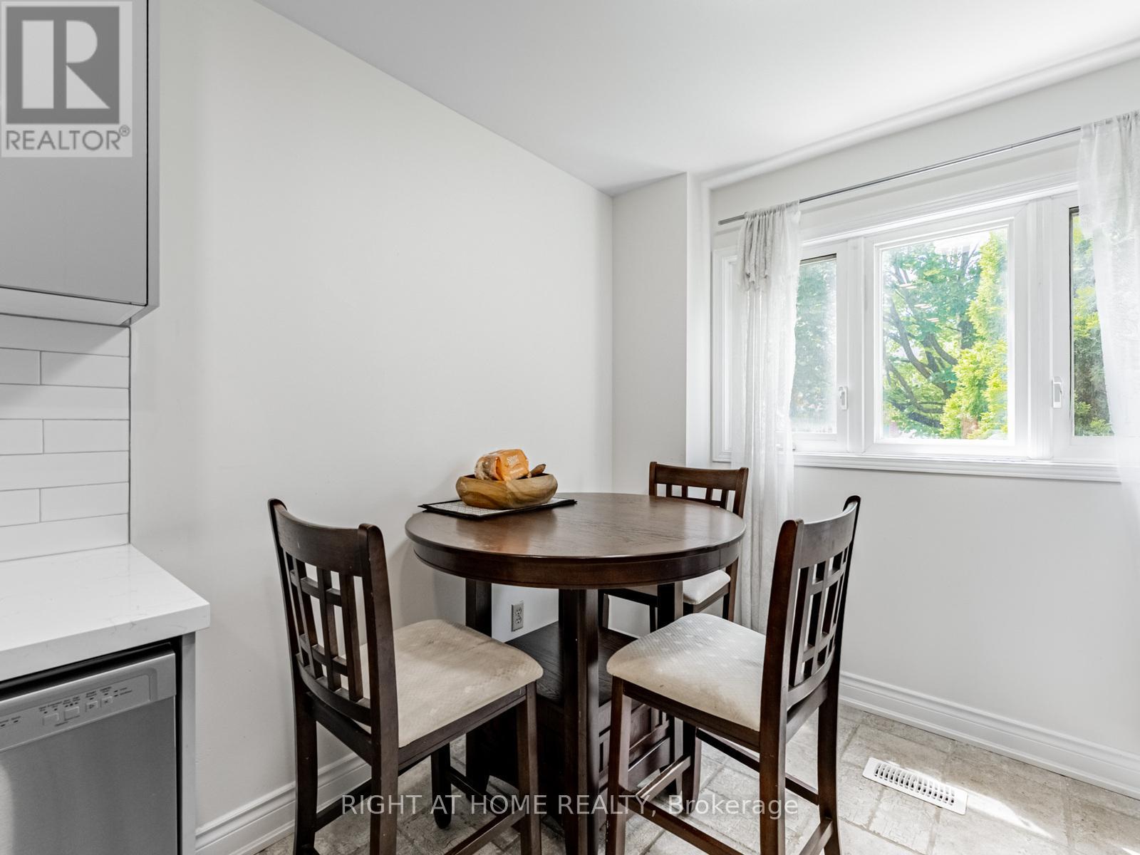 1129 Beechnut Road, Oakville, Ontario  L6J 7P2 - Photo 8 - W12600672