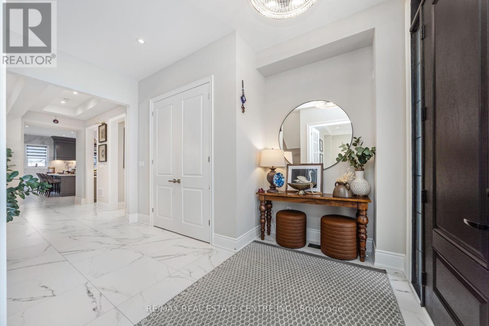 2336 Edward Leaver Trail, Oakville, Ontario  L6M 5M7 - Photo 7 - W12600722