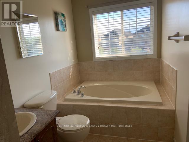 20 - 525 Novo Star Drive, Mississauga, Ontario  L5W 1X9 - Photo 9 - W12600742