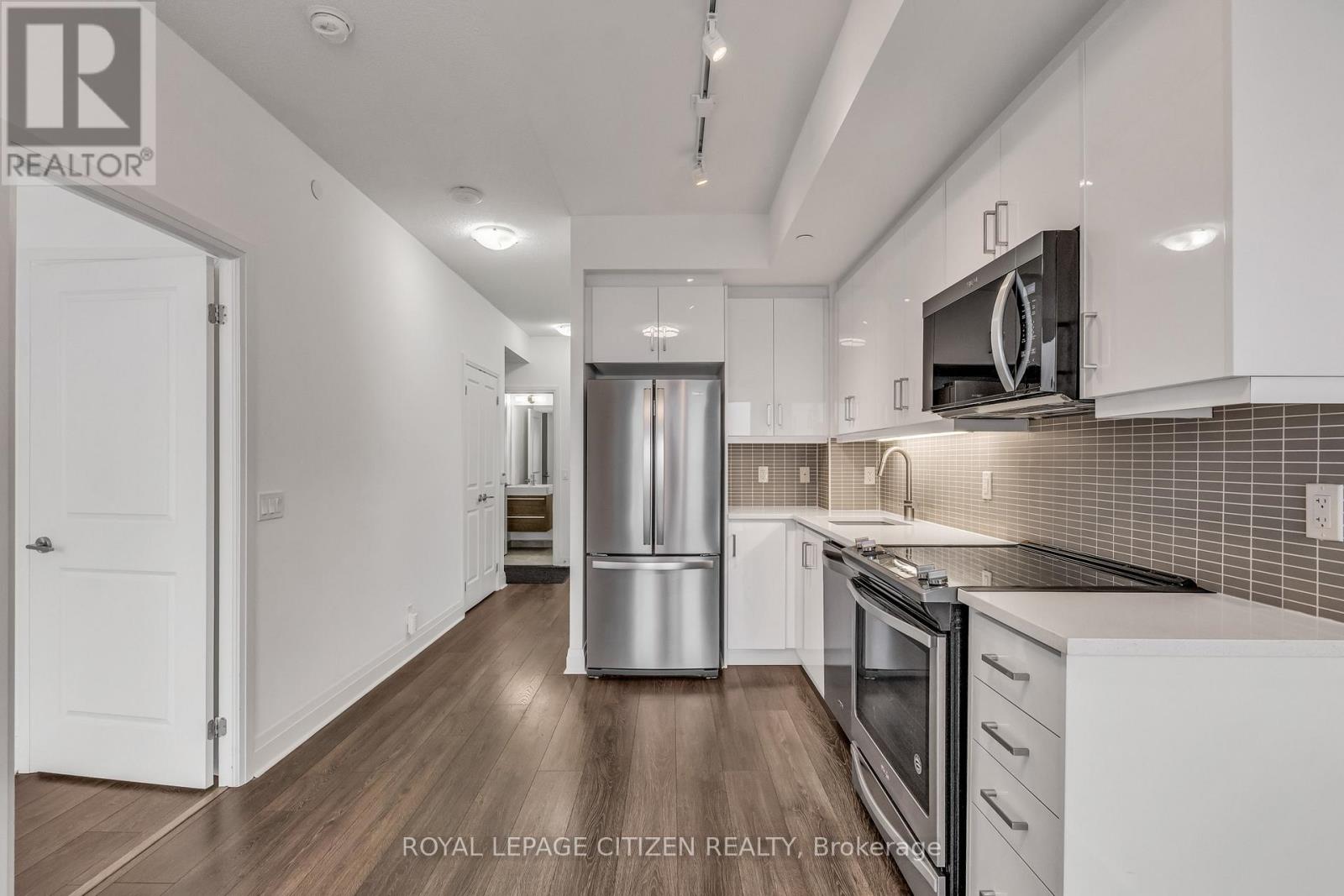 1408 - 17 Zorra Street, Toronto, Ontario  M8Z 0C8 - Photo 9 - W12600784