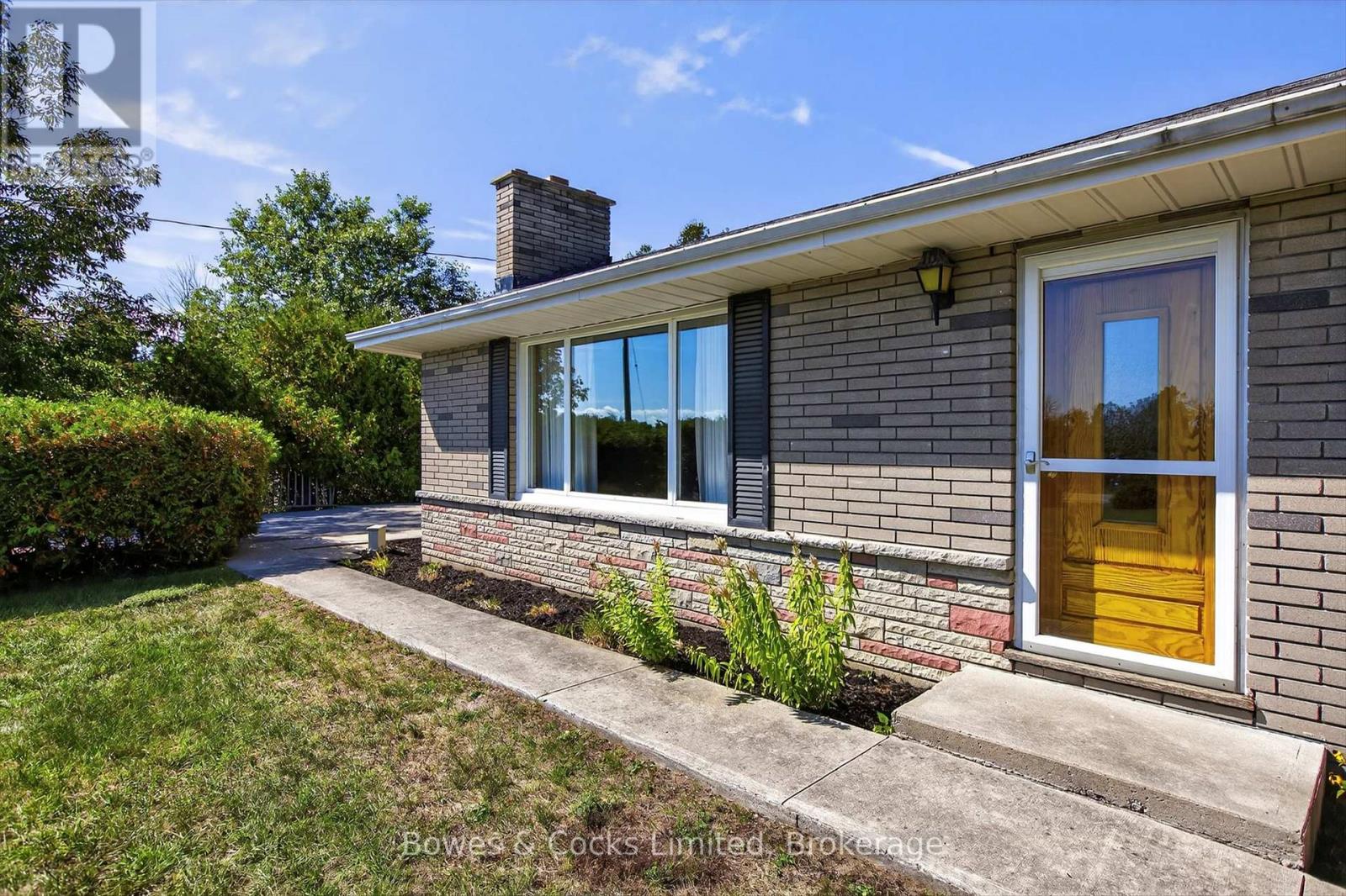 374 County Road 4, Douro-Dummer, Ontario  K9J 6Y2 - Photo 3 - X12407294