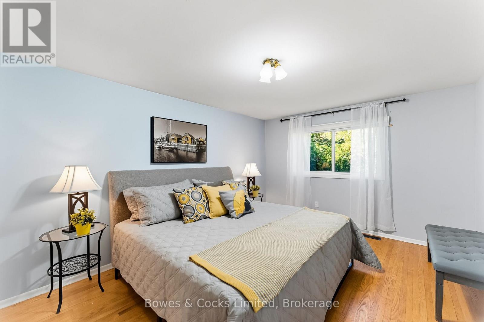 540 Montcalm Drive, Peterborough, Ontario  K9H 6S7 - Photo 18 - X12447159