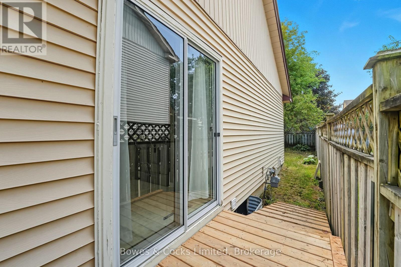 523 Laurie Avenue, Peterborough, Ontario  K9L 1X8 - Photo 38 - X12463003