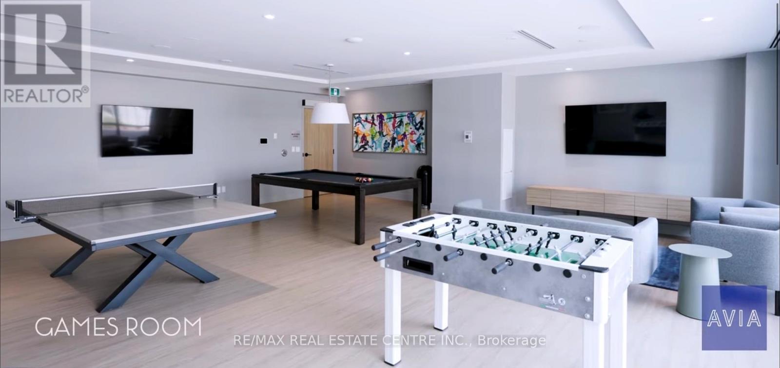 1403 - 430 Square One Drive, Mississauga, Ontario  L5B 0L6 - Photo 37 - W12587694