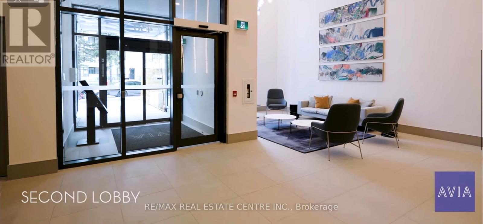 1403 - 430 Square One Drive, Mississauga, Ontario  L5B 0L6 - Photo 47 - W12587694