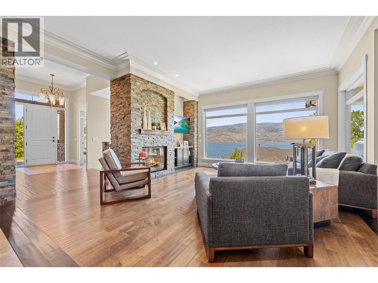 6482 Renfrew Court, Peachland, British Columbia  V0H 1X7 - Photo 9 - 10370562