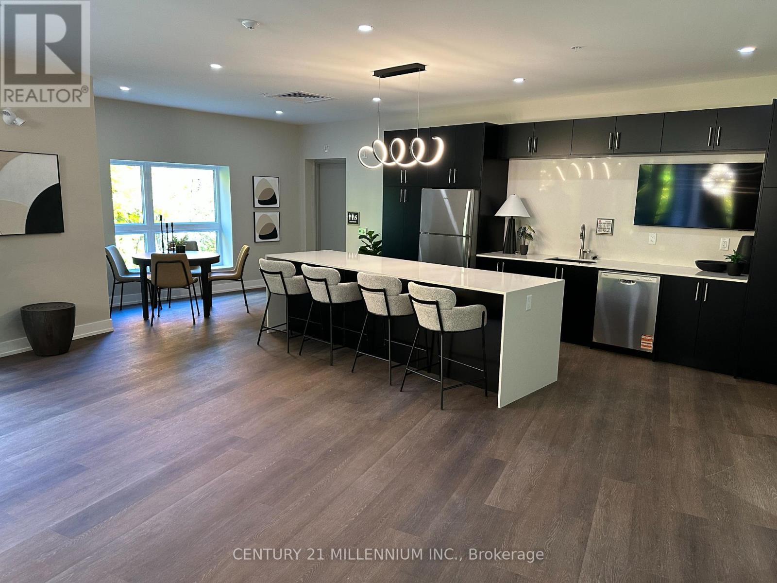 523 - 1100 Lackner Place, Kitchener, Ontario  N2A 0M1 - Photo 4 - X12600694