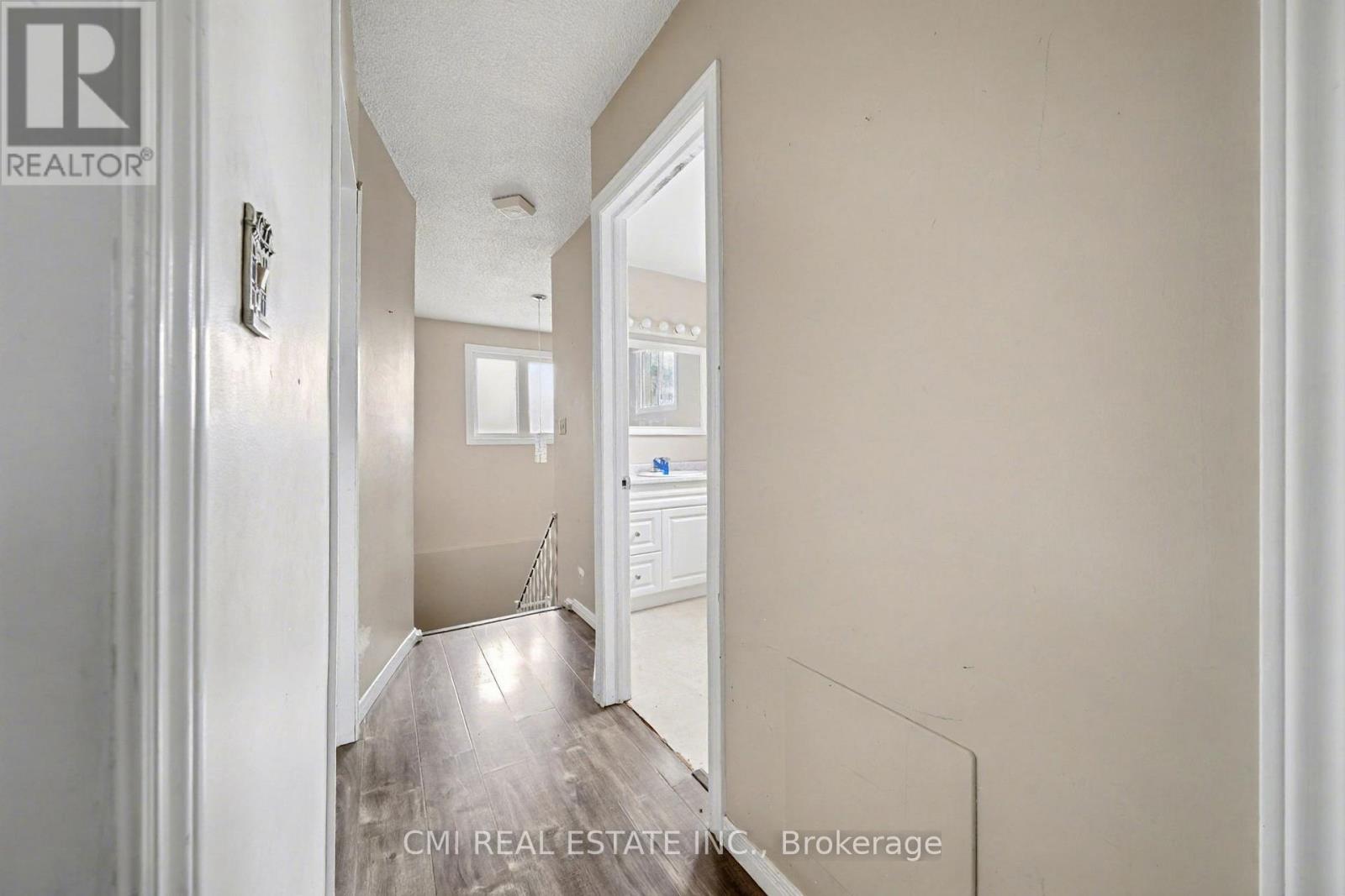 916 Woodbine Avenue, Greater Sudbury, Ontario  P3A 5A8 - Photo 18 - X12600762