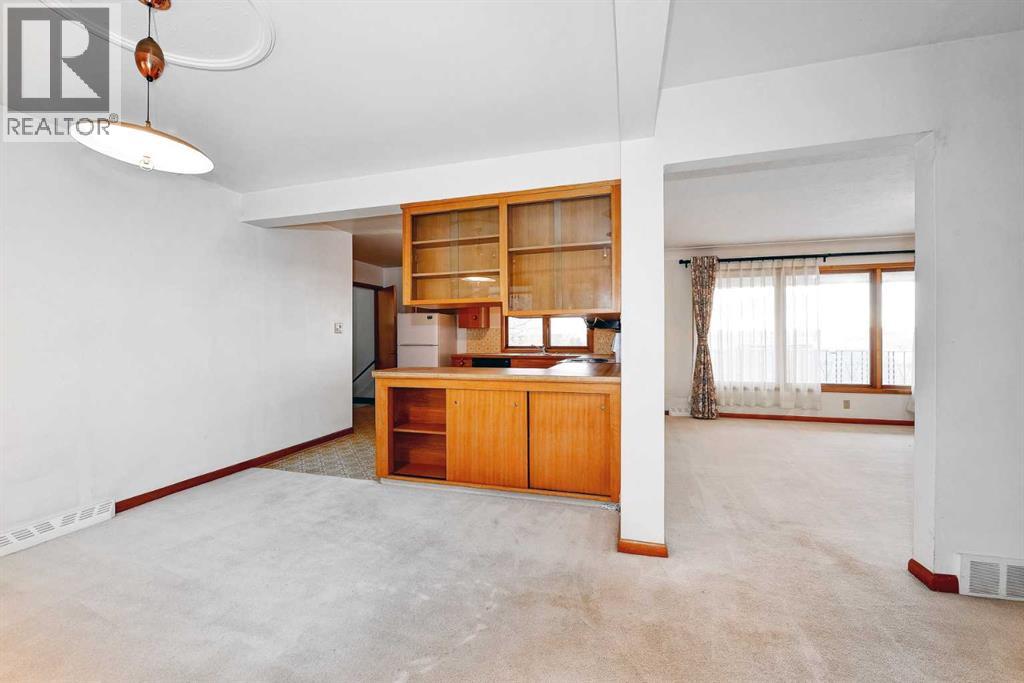 1731 12 Avenue Nw, Calgary, Alberta  T2N 1J3 - Photo 12 - A2269461