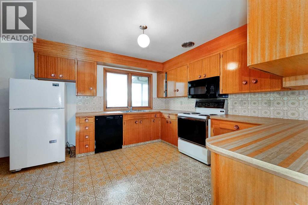 1731 12 Avenue Nw, Calgary, Alberta  T2N 1J3 - Photo 8 - A2269461