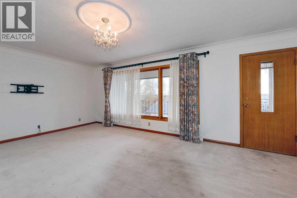 1731 12 Avenue Nw, Calgary, Alberta  T2N 1J3 - Photo 14 - A2269461