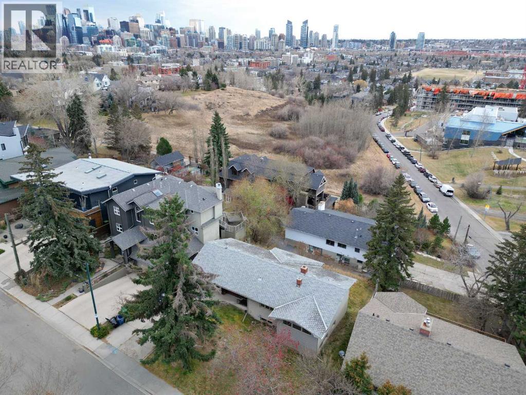 1731 12 Avenue NW, Calgary, Alberta