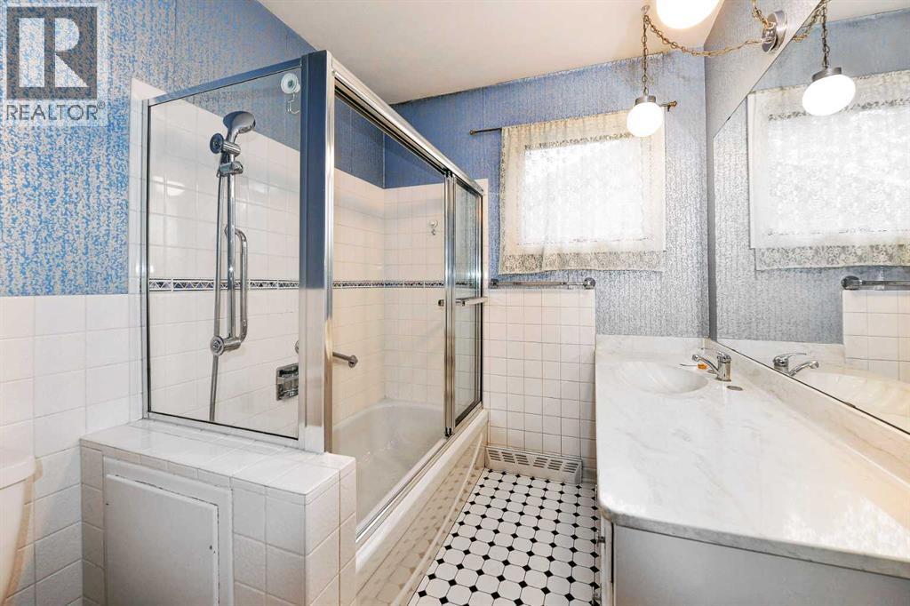 1731 12 Avenue Nw, Calgary, Alberta  T2N 1J3 - Photo 24 - A2269461