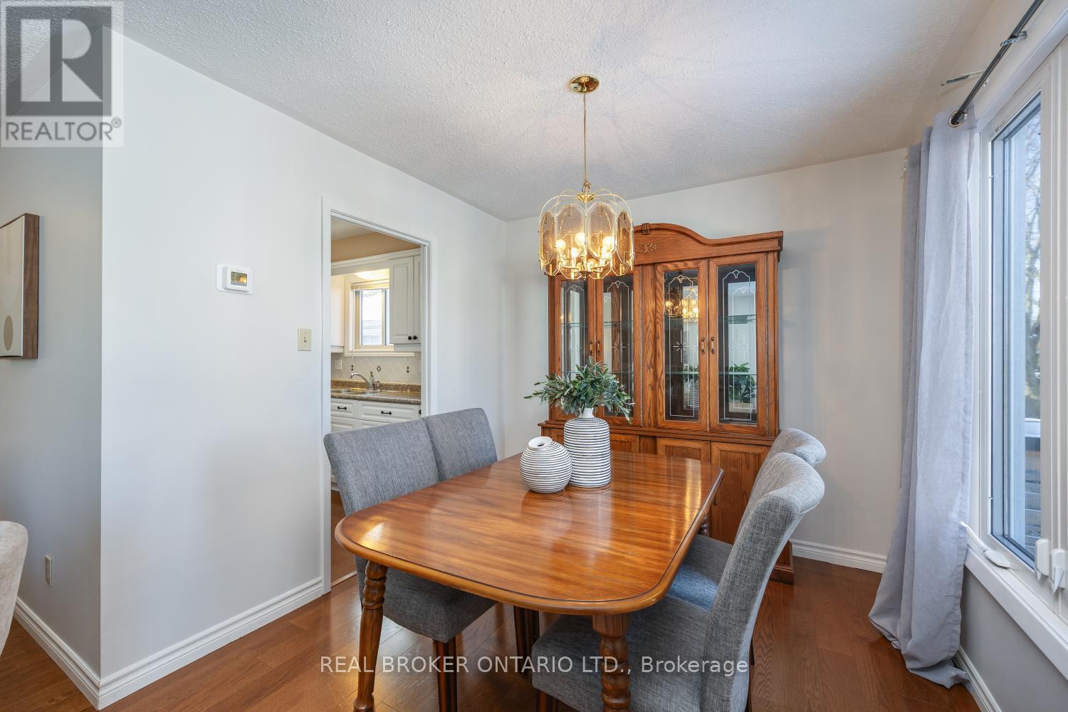 1189 Erinlea Avenue, Oshawa, Ontario  L1H 7J4 - Photo 11 - E12600838