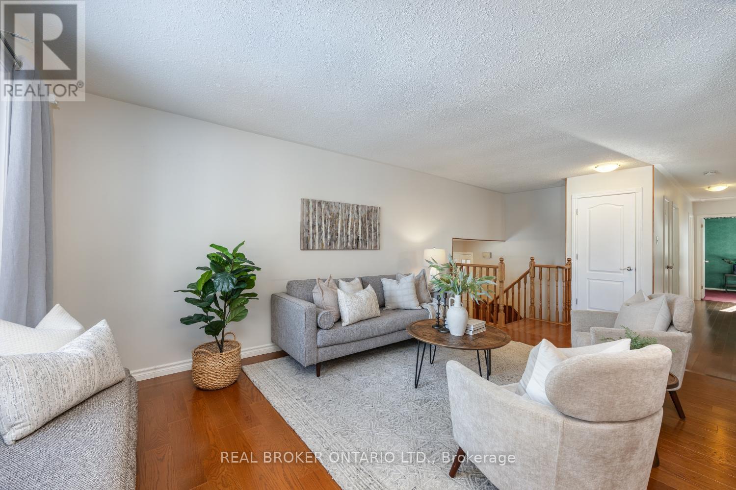 1189 Erinlea Avenue, Oshawa, Ontario  L1H 7J4 - Photo 7 - E12600838