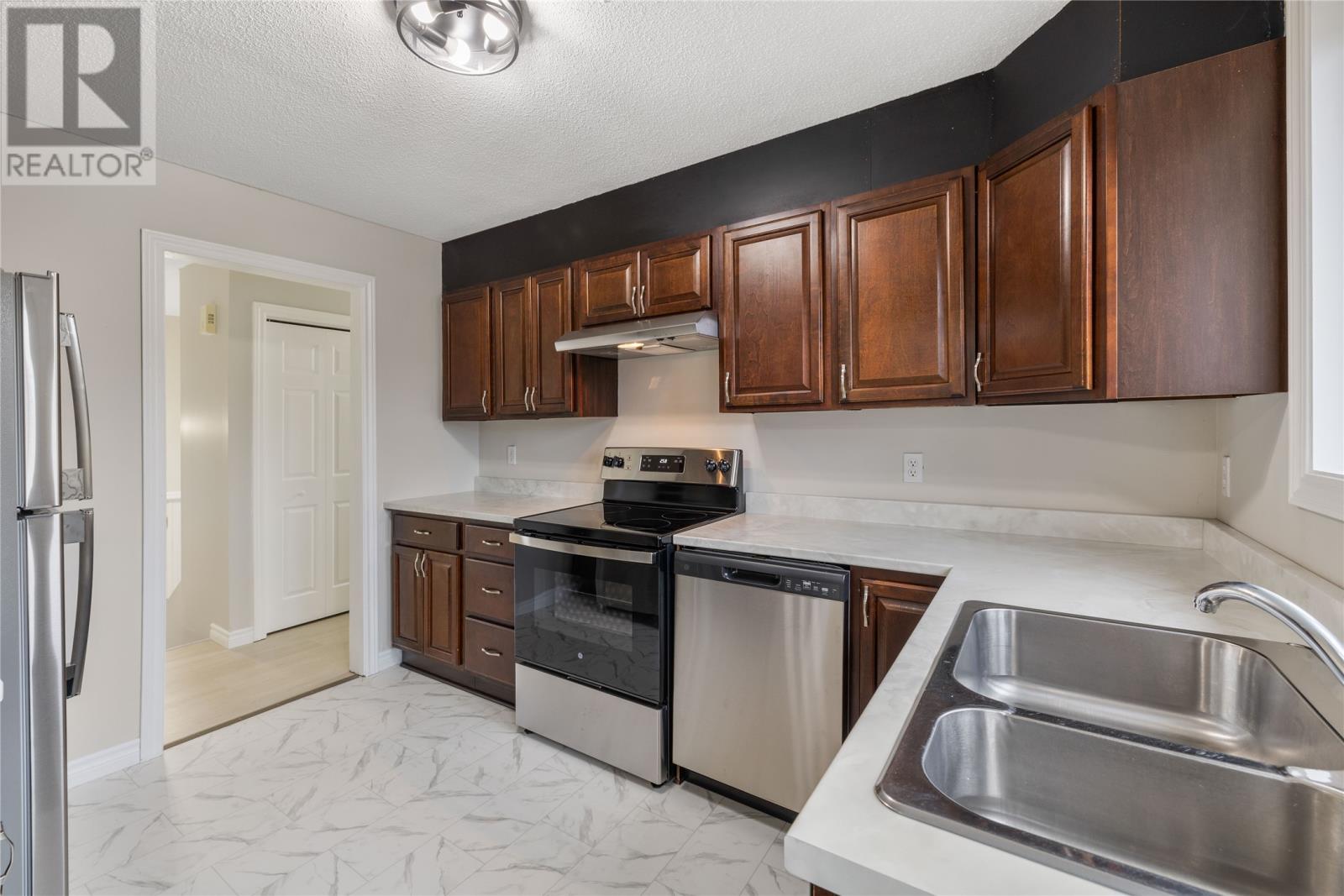 888 Conception Bay Highway, Conception Bay South, Newfoundland & Labrador  A1X 7T5 - Photo 6 - 1293062