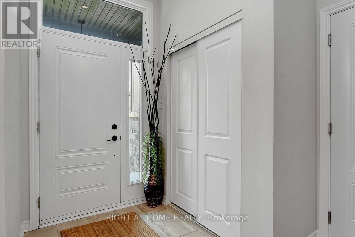 201 Versaille Street, Alfred And Plantagenet, Ontario K0A 3K0 - Photo 5 - X12260412