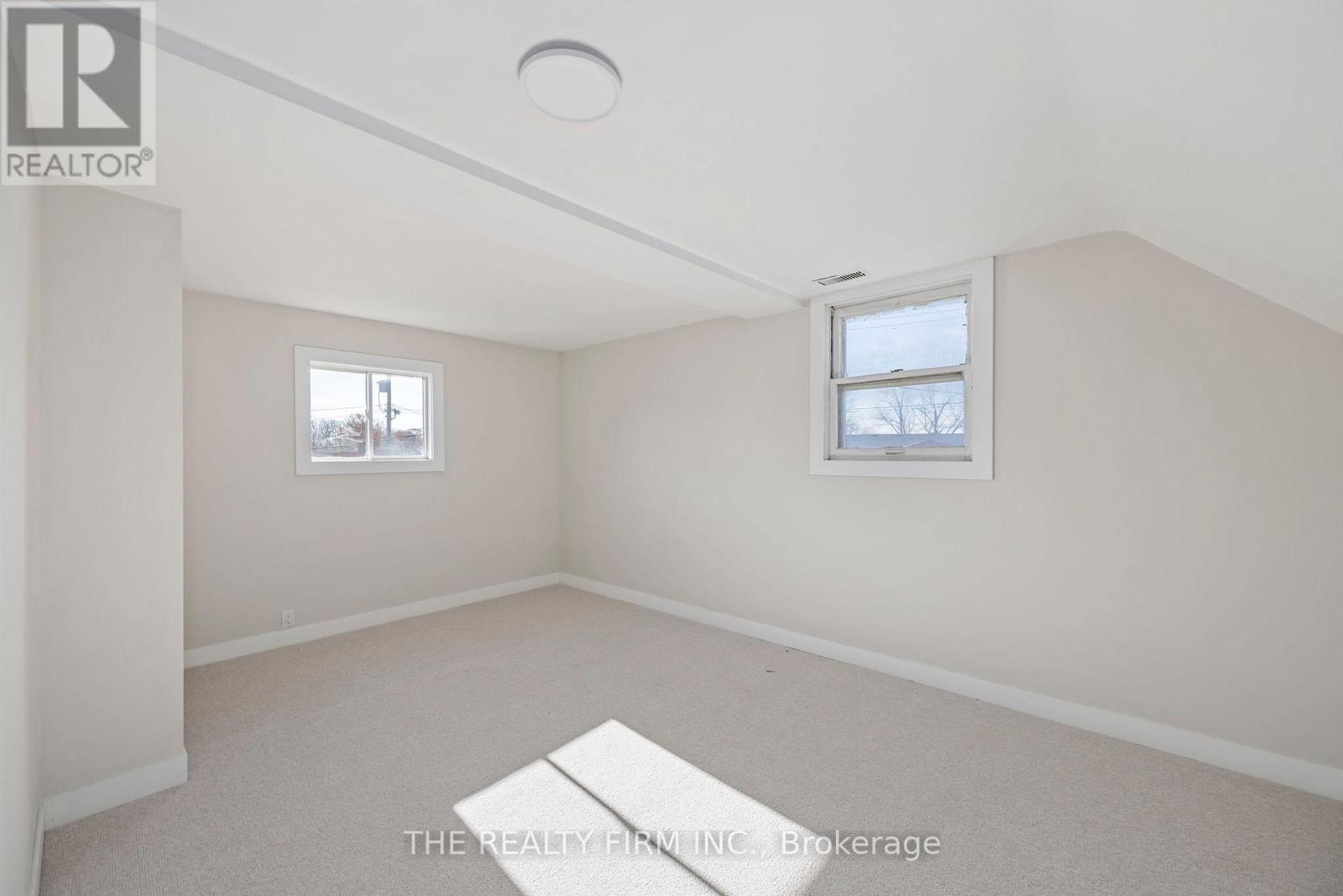 165 Sunset Drive, St. Thomas, Ontario N5R 3C1 - Photo 16 - X12601000