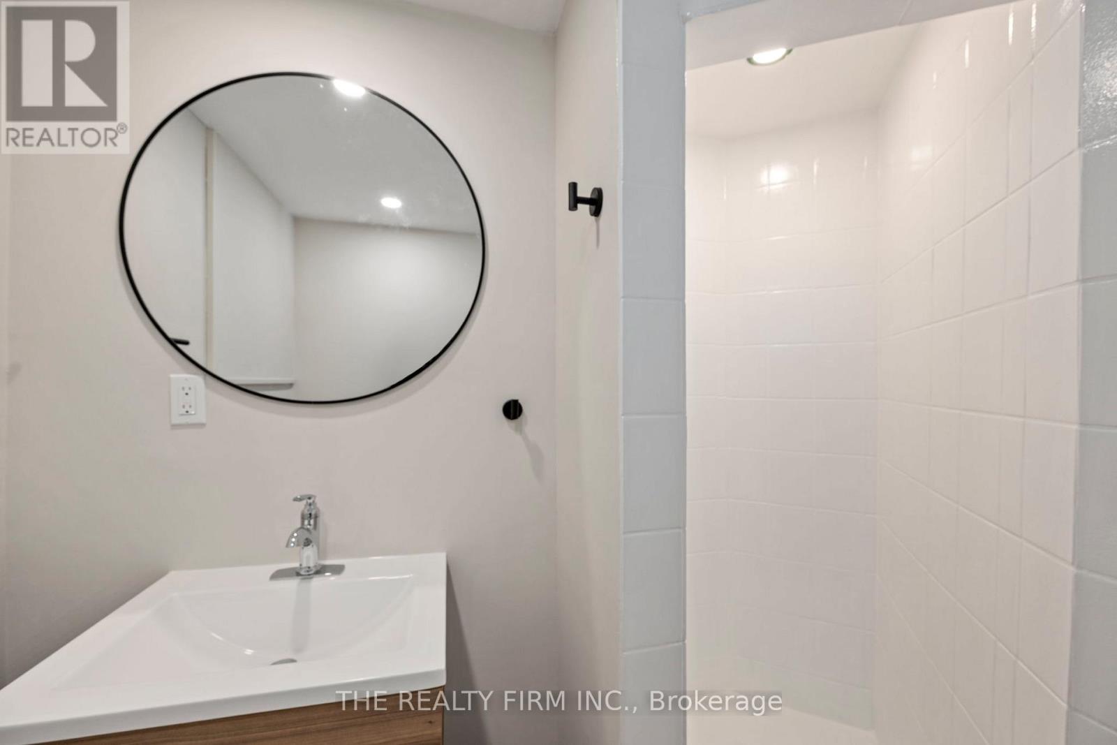 165 Sunset Drive, St. Thomas, Ontario N5R 3C1 - Photo 21 - X12601000