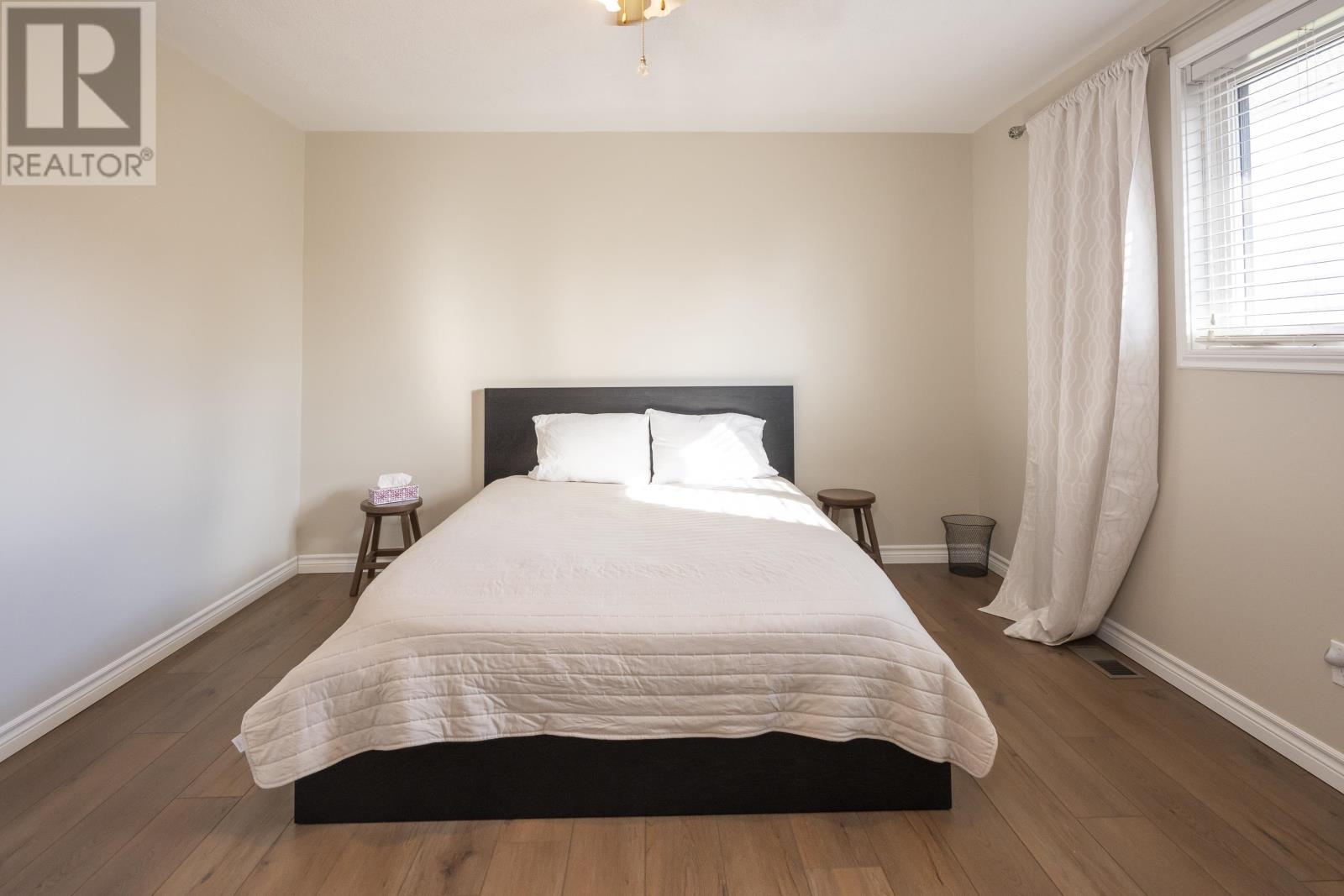 301 Sherwood Ave, Thunder Bay, Ontario P7B 6L2 - Photo 18 - TB253469