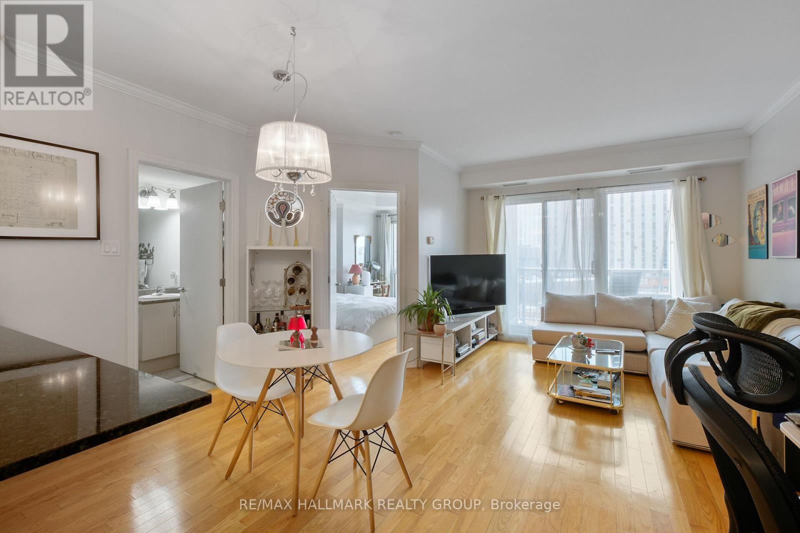 706 - 200 Rideau Street, Ottawa, Ontario  K1N 5Y1 - Photo 8 - X12600822