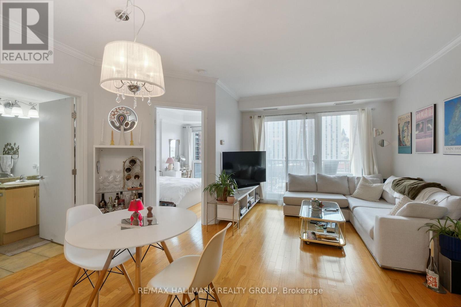 706 - 200 Rideau Street, Ottawa, Ontario  K1N 5Y1 - Photo 9 - X12600822