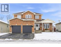 27 Comba Drive, Carleton Place, Ca