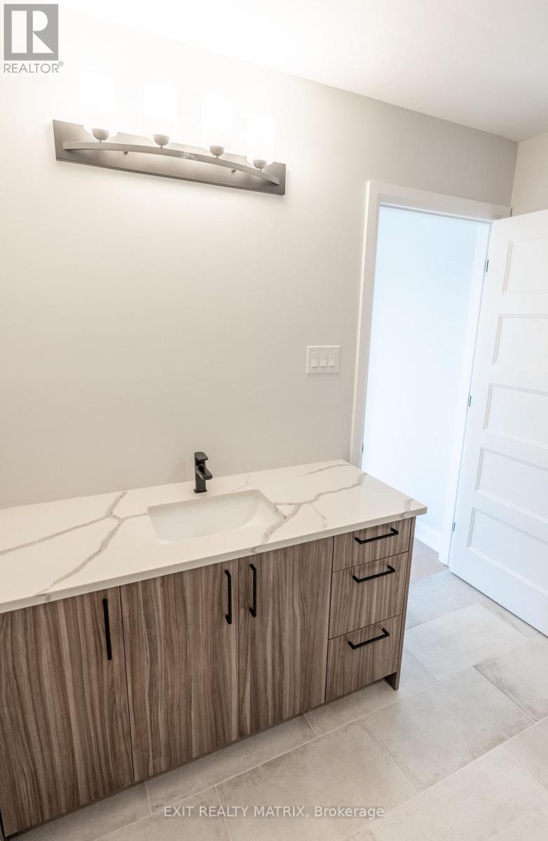 1404 Caroline Court, Cornwall, Ontario K6J 0C5 - Photo 19 - X12601004