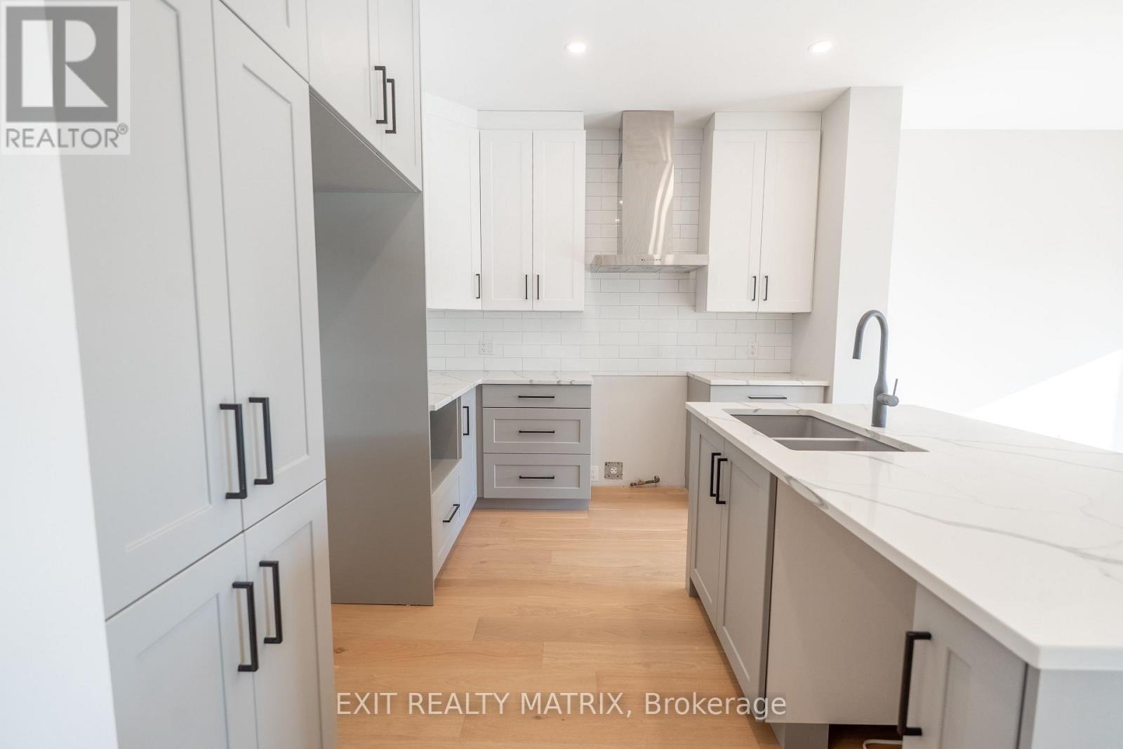 1404 Caroline Court, Cornwall, Ontario K6J 0C5 - Photo 7 - X12601004