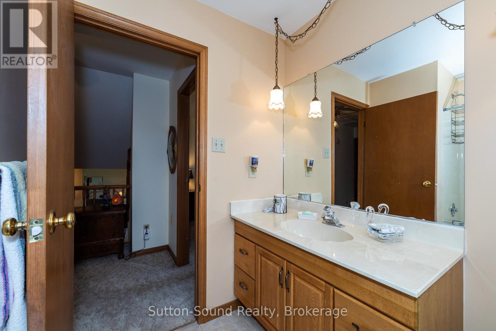 178463 Grey Rd 17 Road, Georgian Bluffs, Ontario  N4K 5N4 - Photo 17 - X12353385