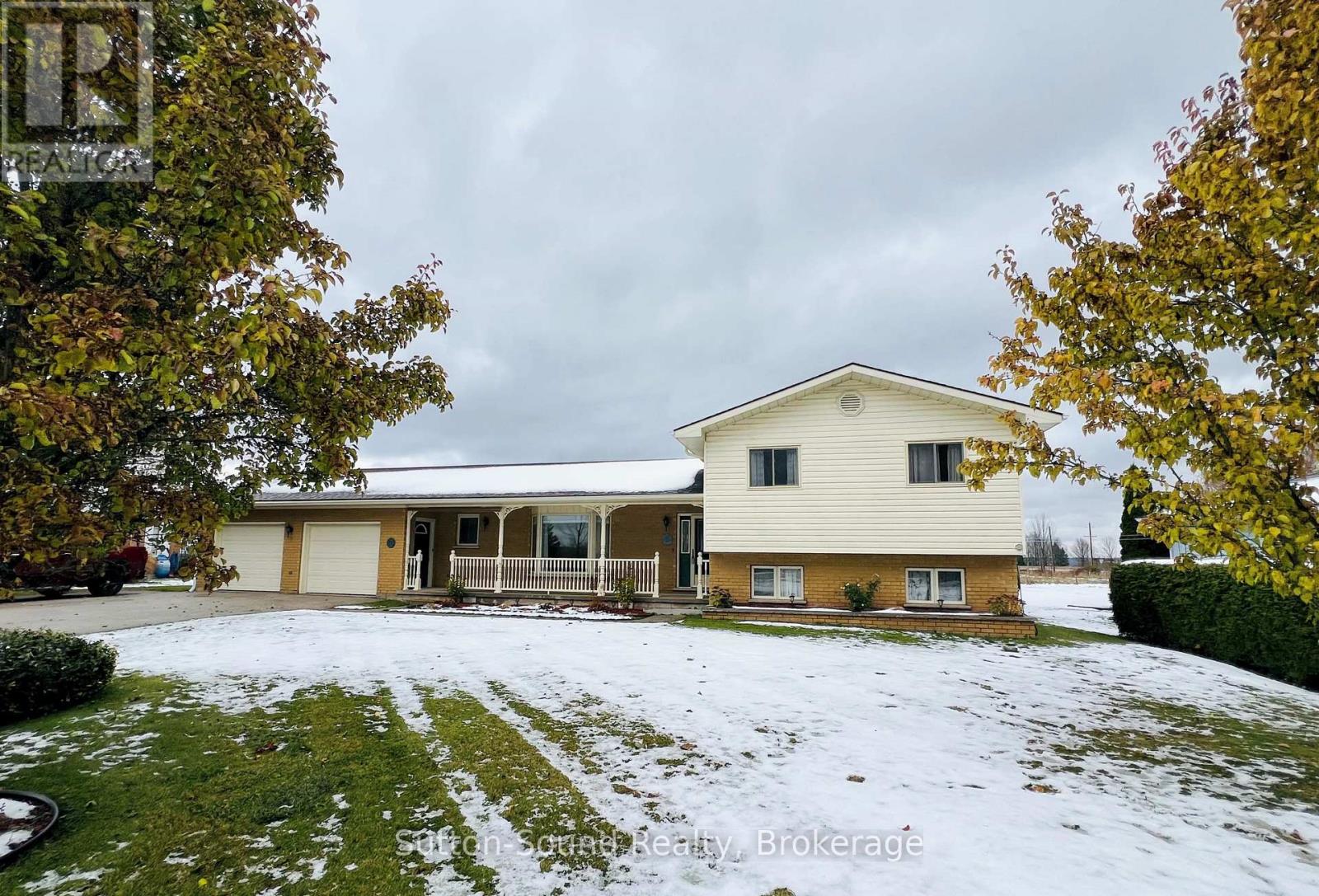 178463 Grey Rd 17 Road, Georgian Bluffs, Ontario  N4K 5N4 - Photo 2 - X12353385