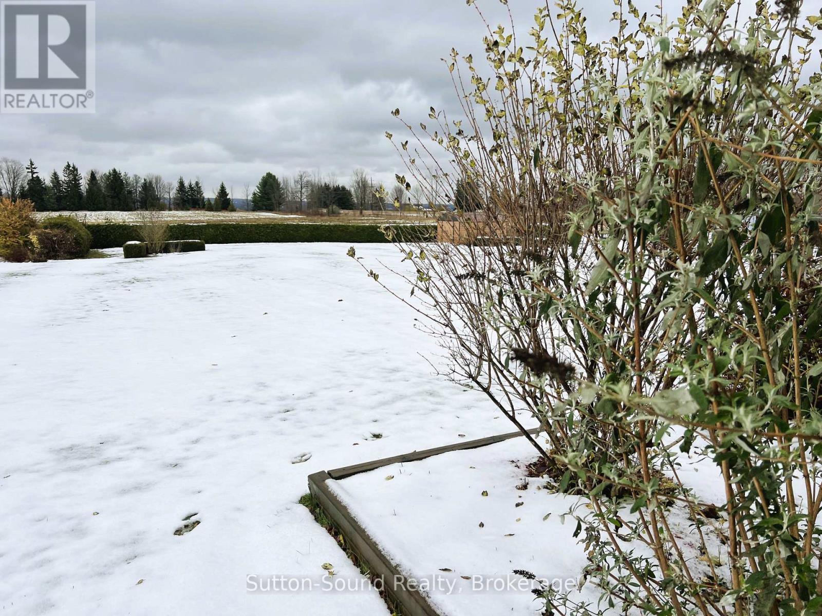 178463 Grey Rd 17 Road, Georgian Bluffs, Ontario  N4K 5N4 - Photo 6 - X12353385