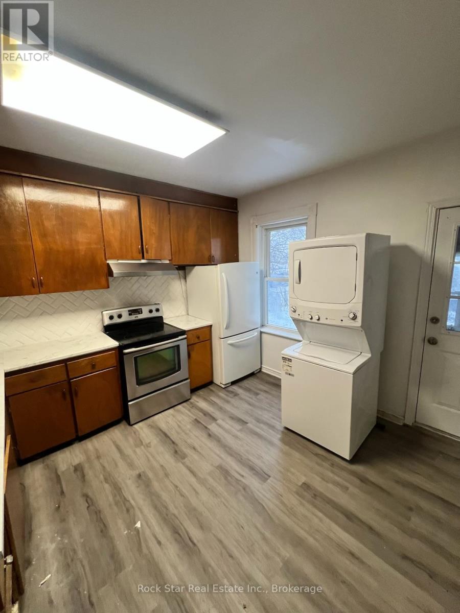 199 Lingham Street, Belleville, Ontario  K8N 3T5 - Photo 10 - X12600948