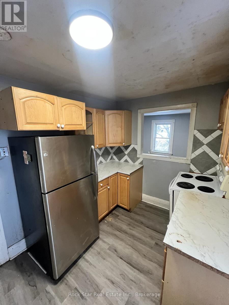 199 Lingham Street, Belleville, Ontario  K8N 3T5 - Photo 3 - X12600948