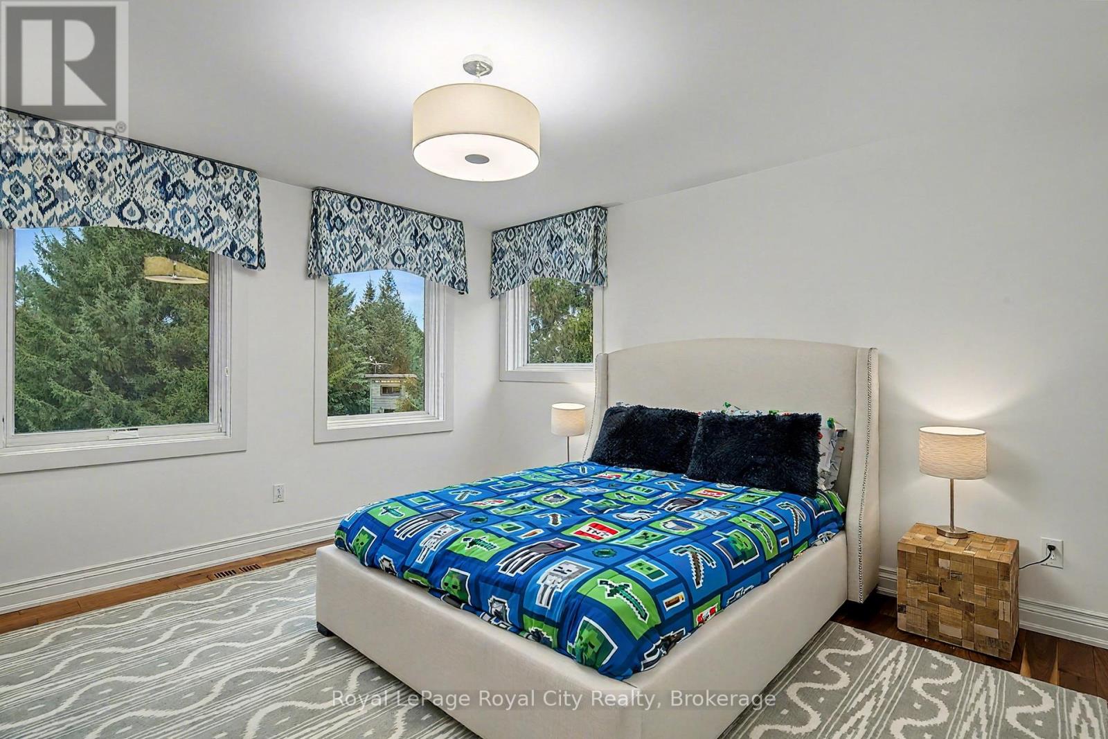 20 Fox Run Drive, Puslinch, Ontario N0B 2J0 - Photo 28 - X12464474