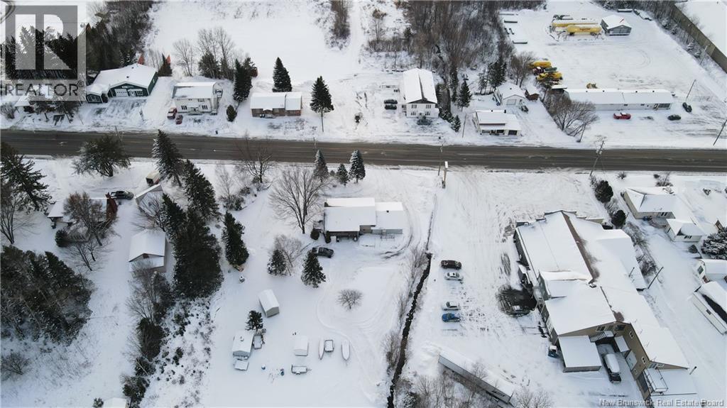 711 Victoria Street, Edmundston, New Brunswick  E3V 3S9 - Photo 8 - NB130933