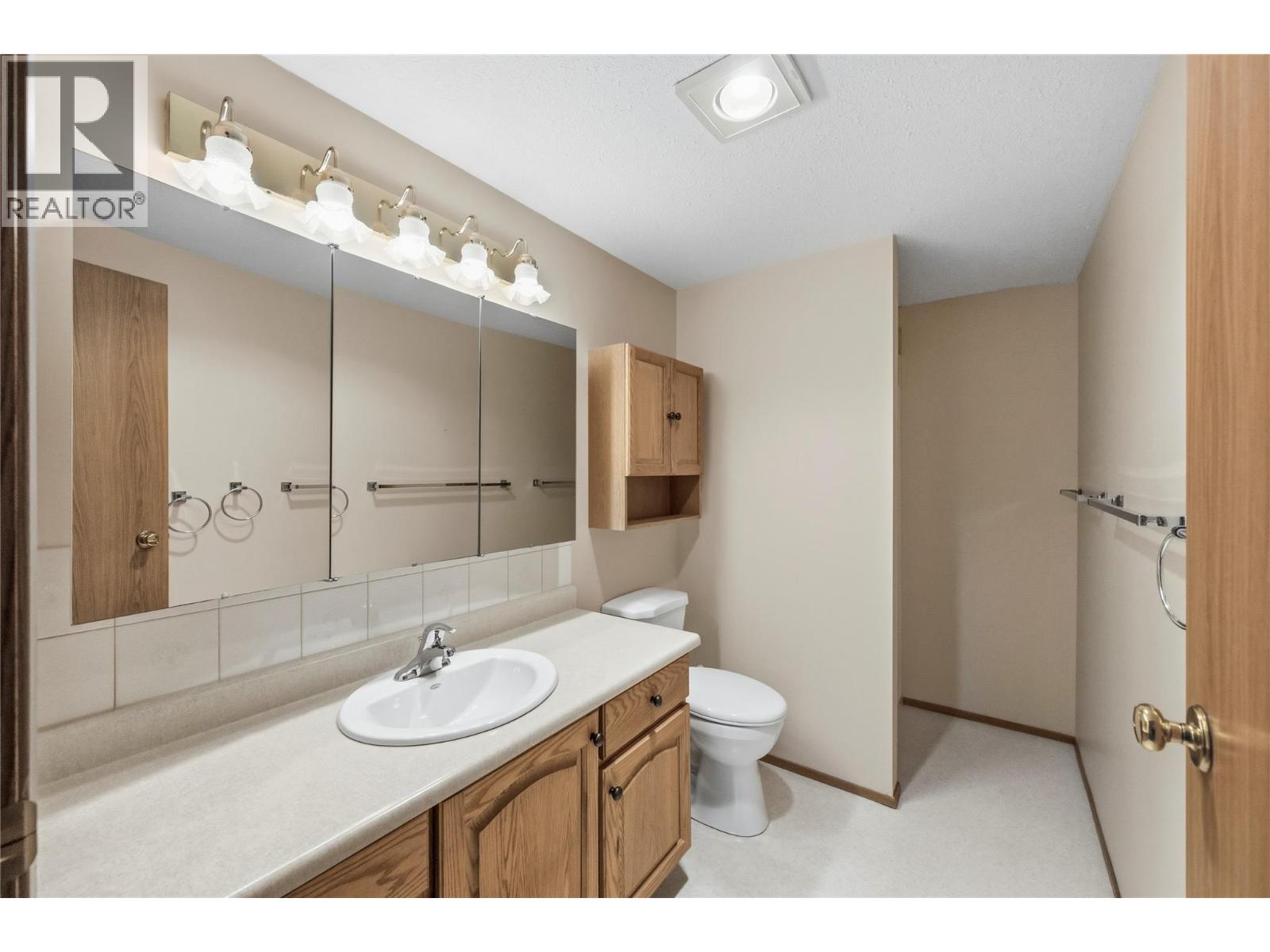 262 Kinney Avenue Unit# 102 Penticton Photo 14 262 Kinney Avenue Unit# 102 Penticton Photo 14